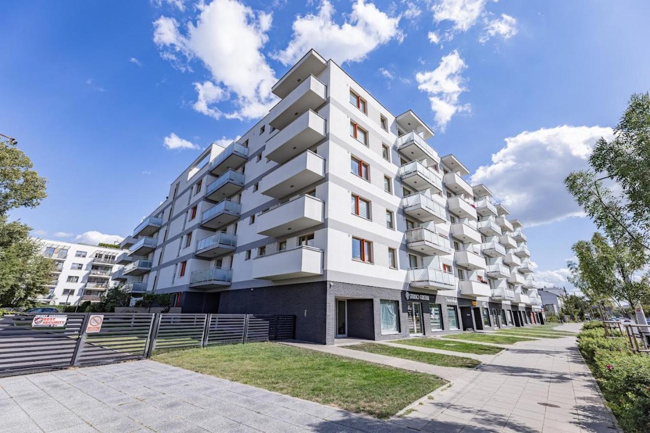 Fajny Apartament Z Parkingiem, Obok Metra. 华沙 外观 照片