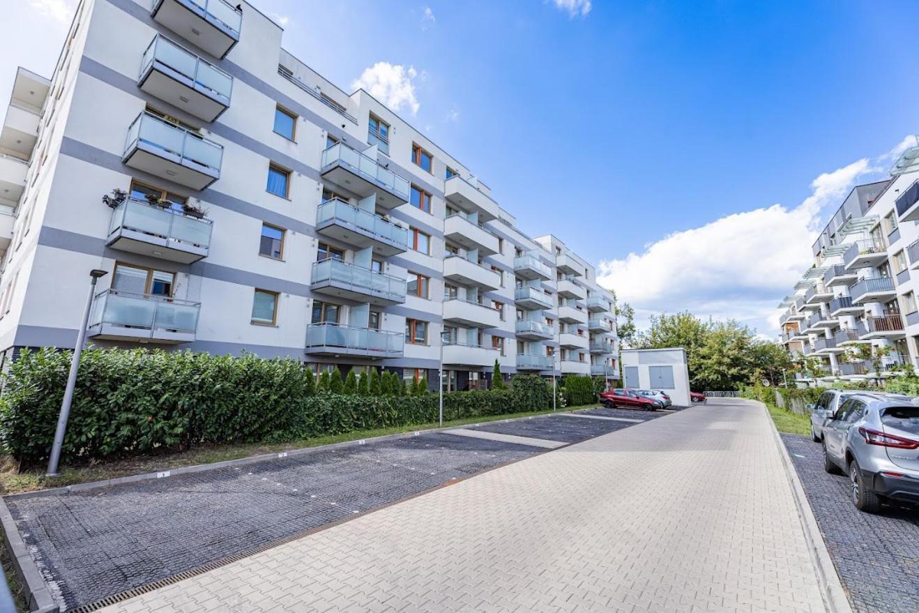 Fajny Apartament Z Parkingiem, Obok Metra. 华沙 外观 照片