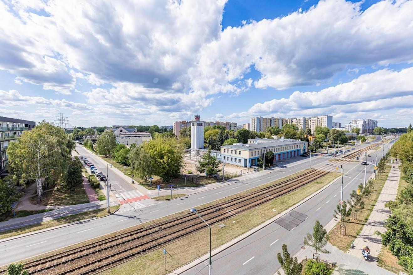 Fajny Apartament Z Parkingiem, Obok Metra. 华沙 外观 照片
